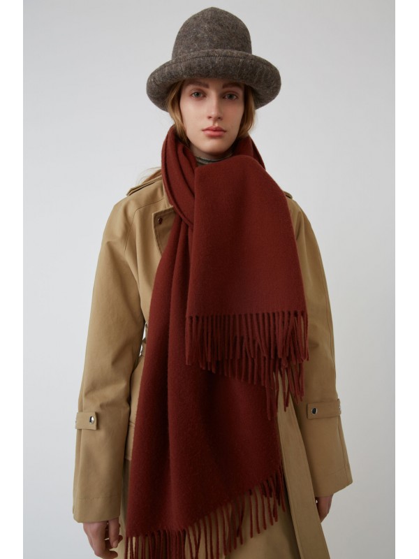 Fringed scarf brown